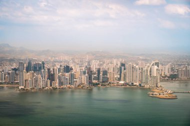 Panama şehri kıyıları, şehir manzarası ve gökyüzü manzarası 