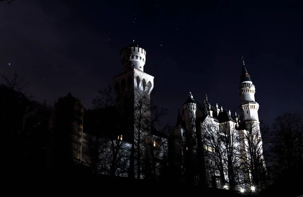Nocny Widok Zamek Neuschwanstein Niemczech — Zdjęcie stockowe