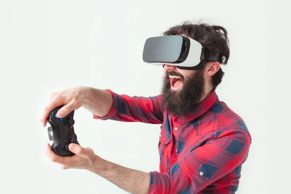 Gamepad és vr headsettel az ember — Stock Fotó