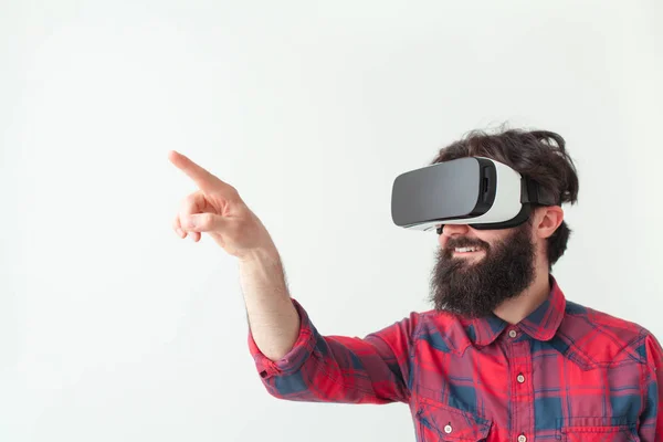 Man använder Vr headset — Stockfoto