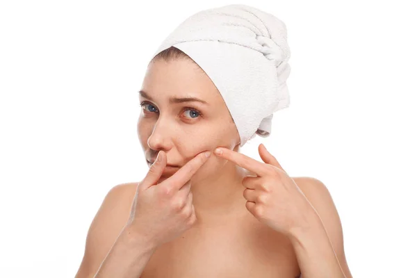 Young female after shower popping pimples — Stock Photo, Image