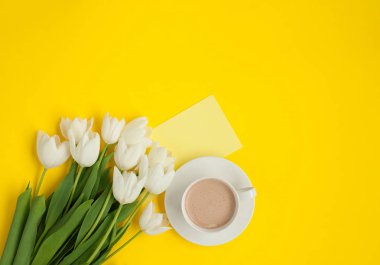 kahve ile Lale buketi