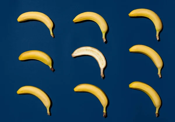 Жовтий стиглі банани — стокове фото