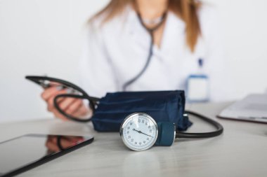 Kırpma doktor pulsimeter ile