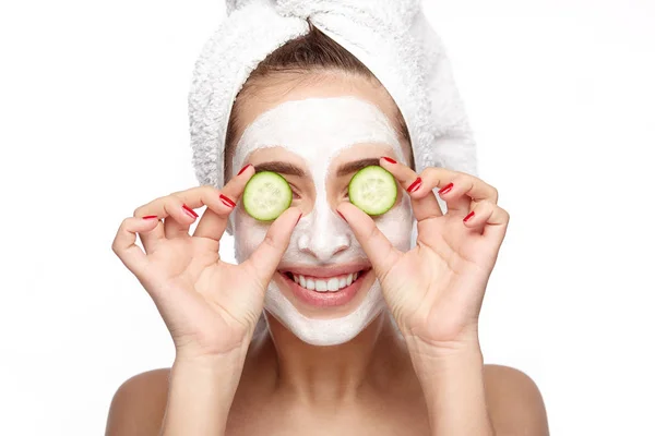 Woman with towel on head — Stock Photo, Image