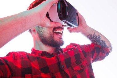 Mutlu adam modern Vr gözlük test