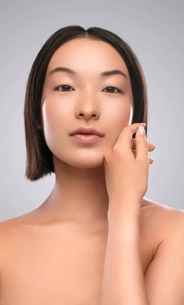 亚洲女人皮肤柔软 — 图库照片