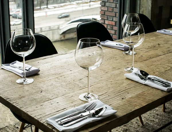 Mesa de citas en restaurante Imágenes de stock libres de derechos