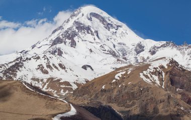 Etkileyici dağ manzarası