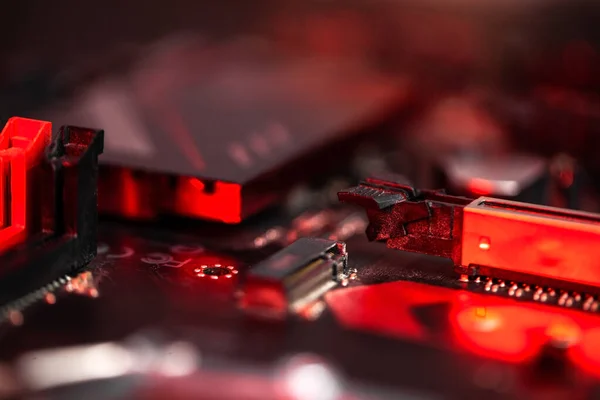 Tablero Computadora Primer Plano Con Retroiluminación Roja — Foto de Stock