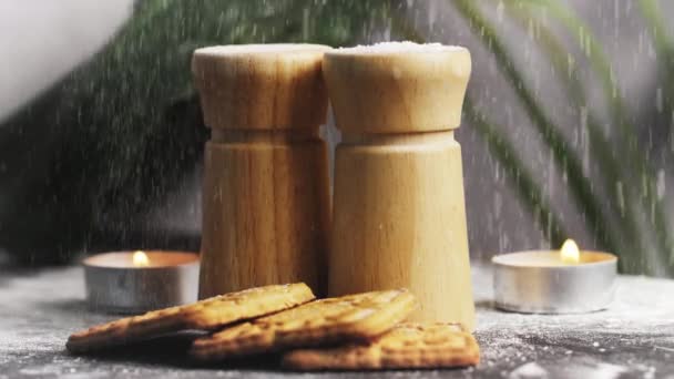 Sól Pieprz Słodyczami Stole Wylewają Mąkę — Wideo stockowe