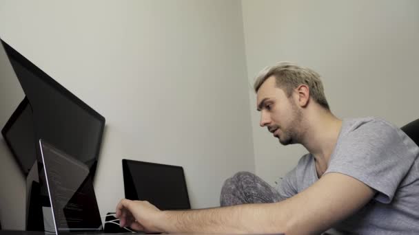 Guy White Hair Works Laptop Home Office — Stock Video