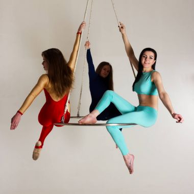 Kadının trio hava parlaklık üzerinde