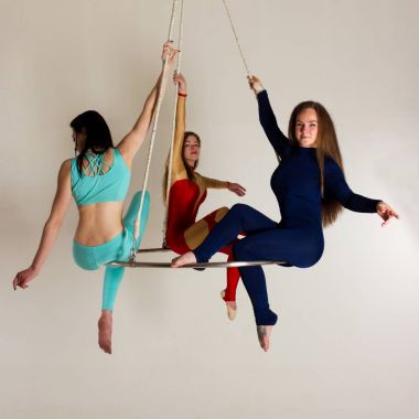 Kadının trio hava parlaklık üzerinde