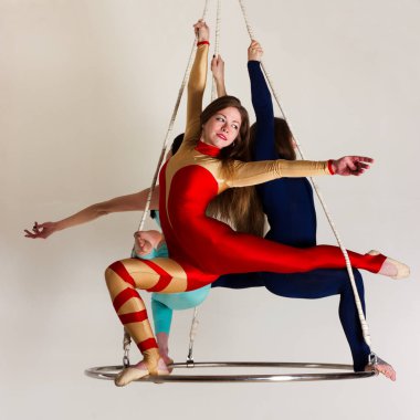 Kadının trio hava parlaklık üzerinde