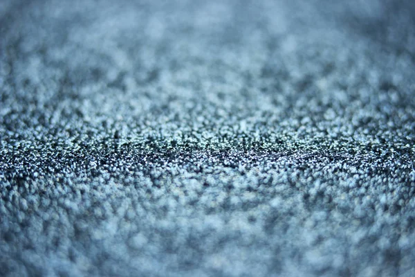 Bokeh ile bulanık gümüş ışıkları mor arka plan etkisi. Yumuşak ve anlayışı bulanıklık