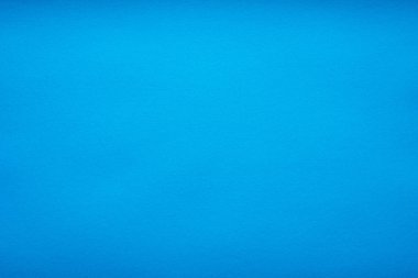 Açık mavi duvar veya kırmızı kağıt arkaplan veya doku