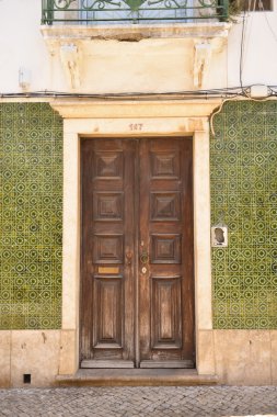 Portekiz çeşitli kapılar