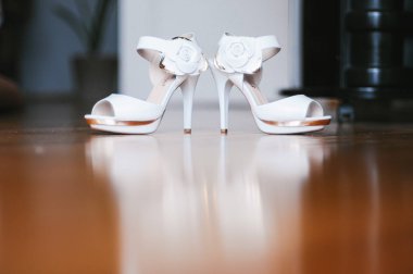 Güzel gelin ayakkabıları