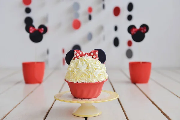 Hancurkan Cake Birthday Decor Mickey Mouse — Stok Foto