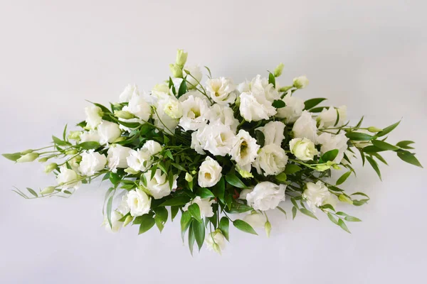 çiçek kompozisyon. Düğün süslemeleri