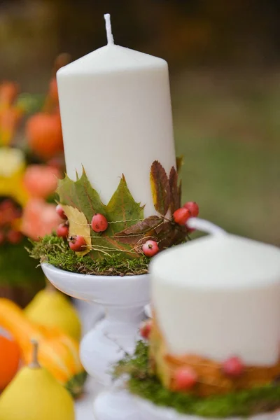 Autumnal floristic decor on the street wedding table setting — Stock Photo, Image