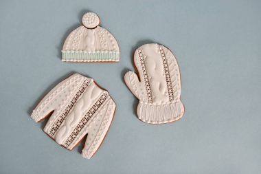 Kış kurabiye, Noel gingerbread elbise şeklinde.