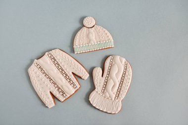 Kış kurabiye, Noel gingerbread elbise şeklinde.