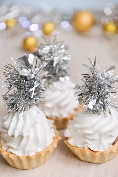 Pasteles de Navidad con decoración, ideas para el nuevo año, fondo — Foto de Stock