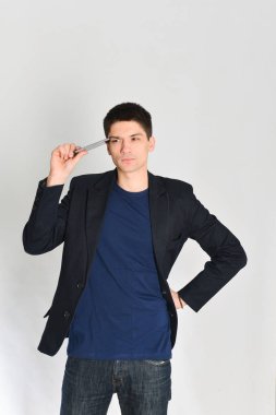 dostum, öğrenci veya serbest meslek, duygusal bir telefon ile poz