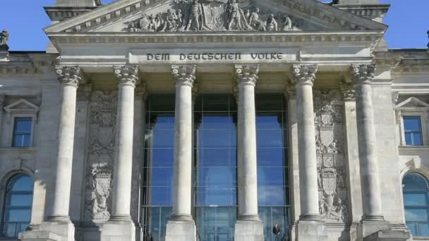 Palacio del Reichstag en Berlín — Vídeos de Stock