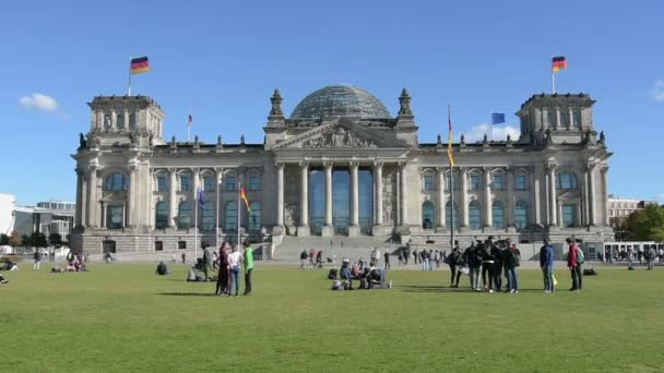 Palazzo del Reichstag a Berlino — Video Stock