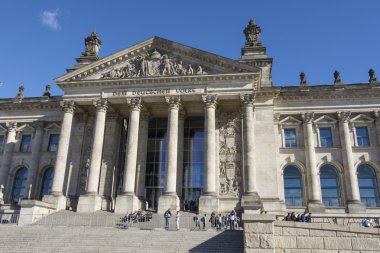 Reichstag Sarayı