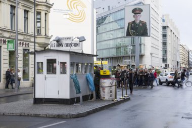 checkpoint Charlie