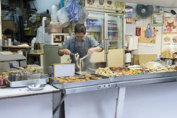 Vaříme tradiční jídlo v Hong Kongu — Stock fotografie