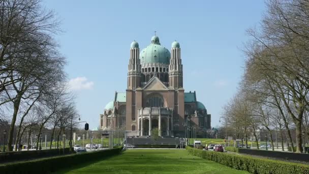 Brüksel'deki Basilique du Sacré Coeur Katedrali — Stok video