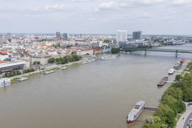   Tuna Nehri Bratislava