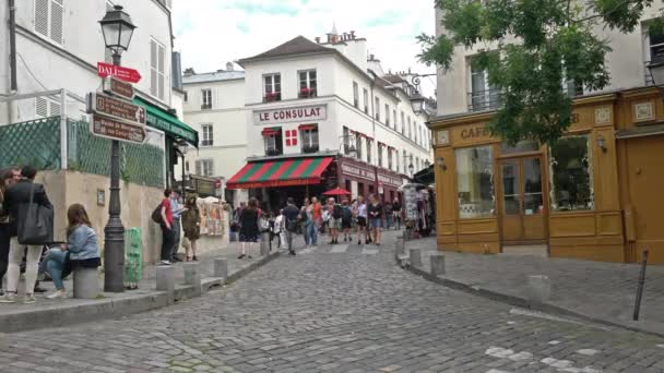 Монмартр в Париже — стоковое видео