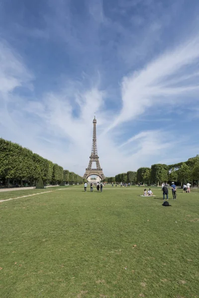 La Torre Eiffel a Parigi — Foto Stock