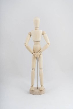 Ahşap vitrin mankeni