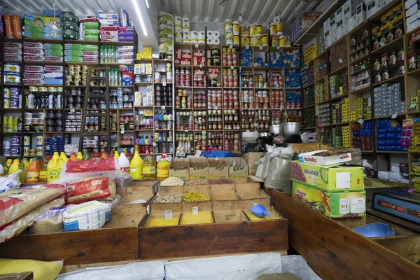 Pequena mercearia em Fes — Fotografia de Stock