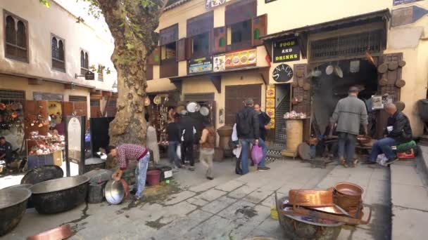 Fez Marokko November 2019 Uitzicht Lokale Traditionele Handmatige Verwerking Van — Stockvideo