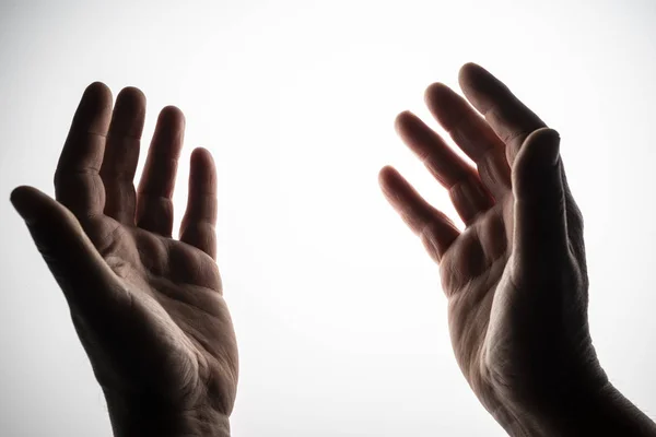 Дві відкриті руки — стокове фото