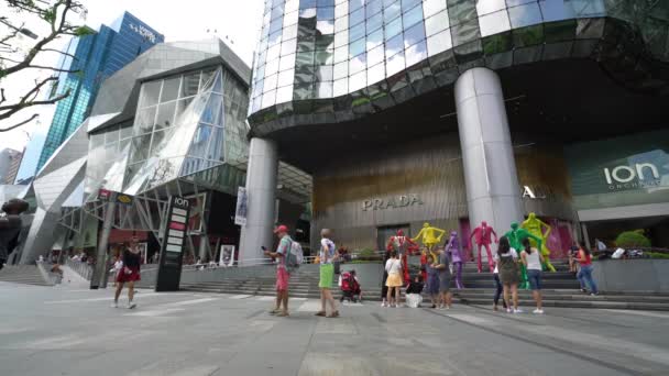 Singapour Janvier 2020 Les Gens Devant Les Magasins Extérieur Entrée — Video