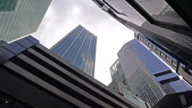 Singapur. Ocak 2020. Gökdelenlerin üstünden panoramik bir görüntü