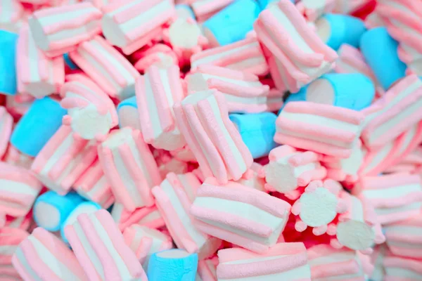 Belo Fundo Multicolorido Com Rosa Azul Marshmallows Foco Seletivo — Fotografia de Stock