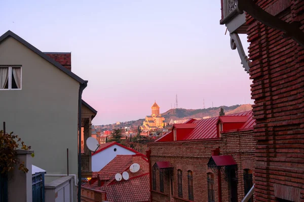 Tiflis Gürcistan Aralık 2019 Eski Şehrin Dar Bir Sokağı — Stok fotoğraf