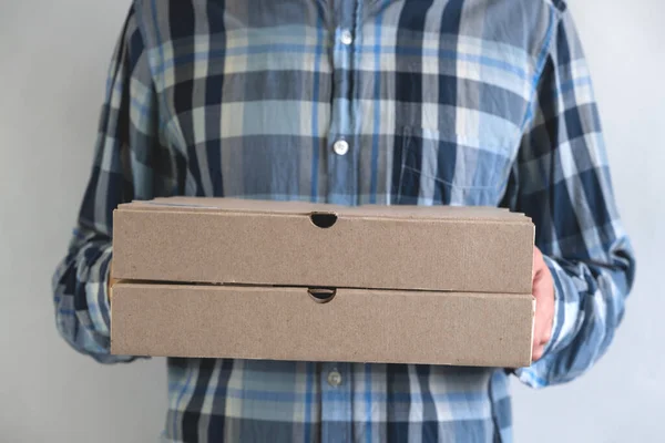 Man Holding Pizza Box Delivery Concept — Stock Photo, Image