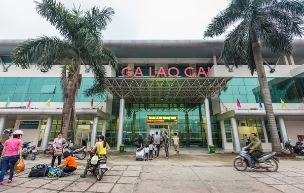 GA Lao Cai tren istasyonu Vietnam