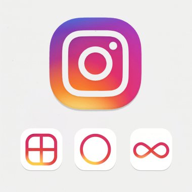 Moskova, Rusya - 14 Mayıs 2016: Yeni Instagram logolu fotoğraf makinesi. Instagram - bir sosyal ağın fotoğraf ve medya içeriğini paylaşmak için ücretsiz uygulama.